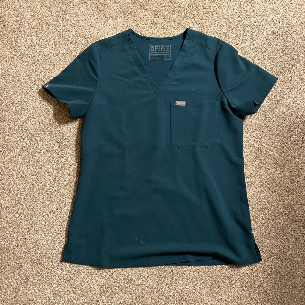 Figs Caribbean blue scrub top